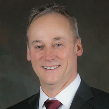 hank adams kiewit